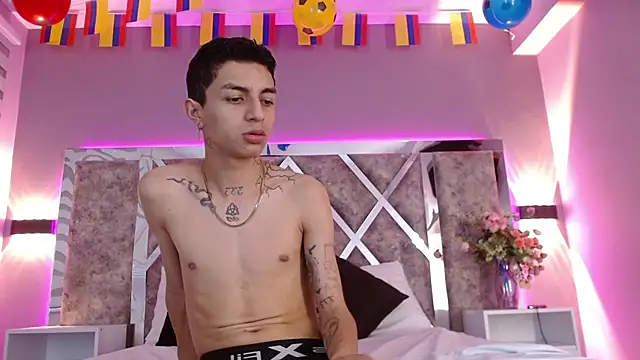 NickandAbby_'s Live XXX Chat