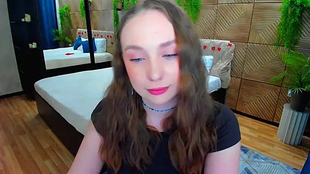 TrueReincarnation XXX чат на живо
