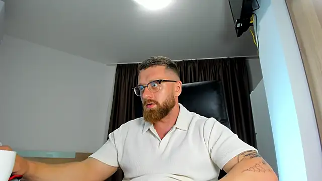 Онлайн чат XXX Findom_guy