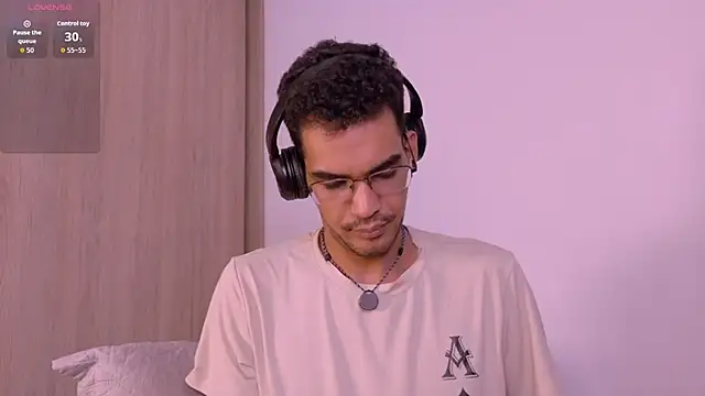 Pikashu7u7 Live XXX-chat
