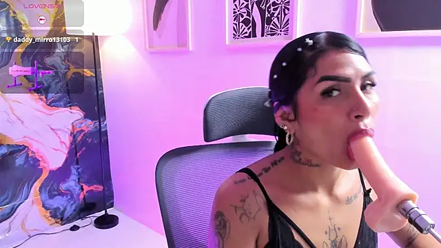 Alanna_Wild: απευθείας συνομιλία ΧΧΧ