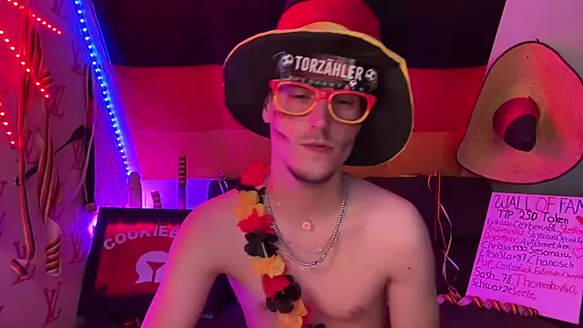 Cookieboy88's Live XXX Chat