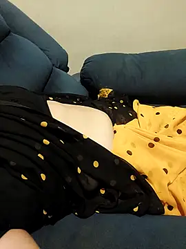 Tamillakshmi27 Adlı Modelin Canlı XXX Sohbeti