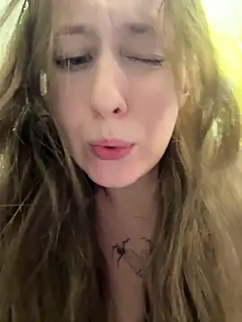 FroggyAnna Live XXX-chat
