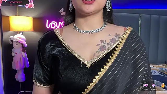 _Janhvi_'s Live XXX Chat