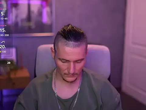 XXX chat uživo modela Alex_Wilde