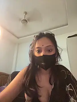 Chat XXX ao vivo de livia_dolls