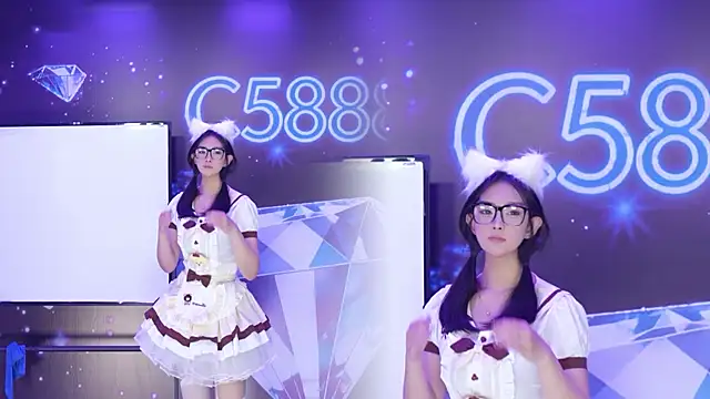 Chat XXX en directo de C5888