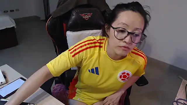 Živý XXX chat pink-2022