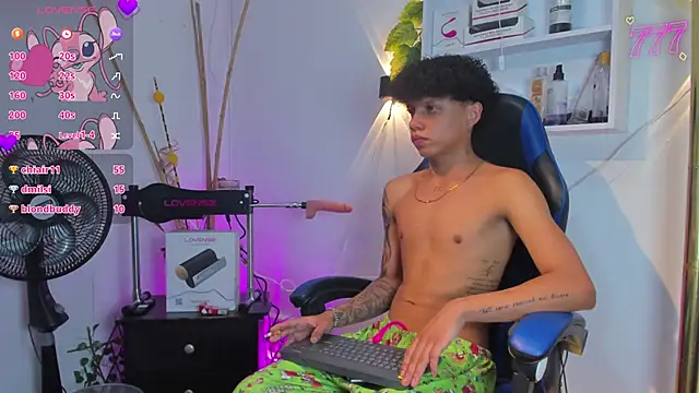 _taylor_black live XXX chat