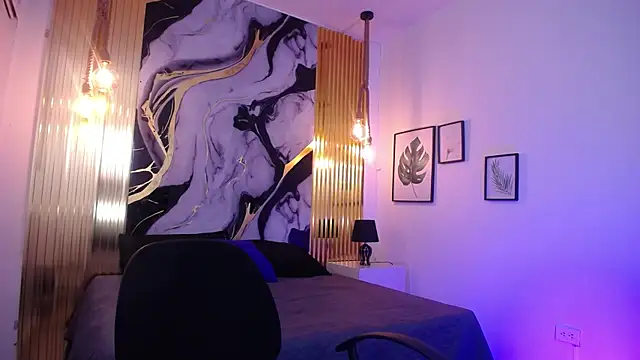 OliverMorgan66 élő XXX-chatje