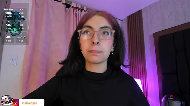 Molly_A Chat XXX live