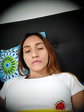 isaa- Live XXX-Chat