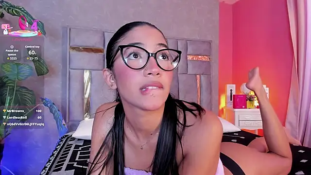 Chatroom XXX en direct de Tyla_Ks