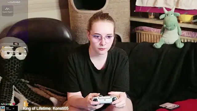 GamerGirl_Eve লাইভ XXX চ্যাট