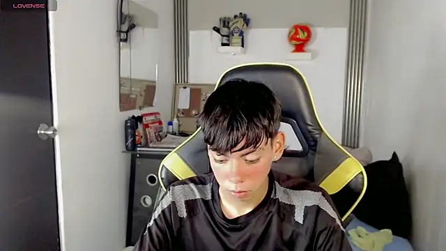 XXX chat uživo modela Liarr_