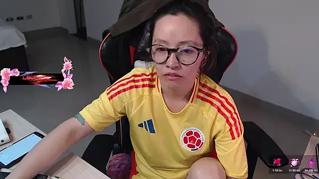 Chat XXX Live pink-2022
