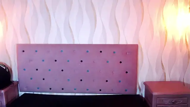Czat XXX na żywo – Milf_NaomiBraunx