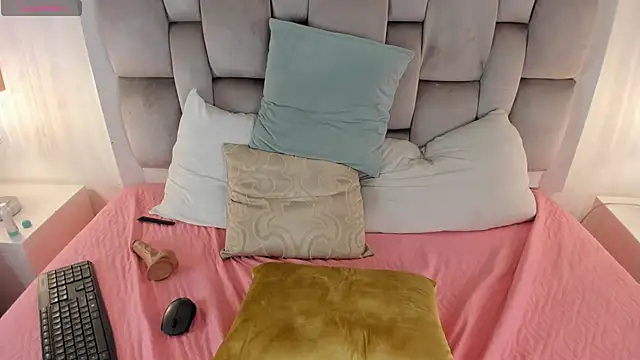Chat +18 de alessadolly ao vivo