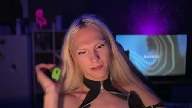 sindLy – Naživo XXX chat