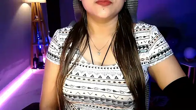 Mitikaan Live XXX chat