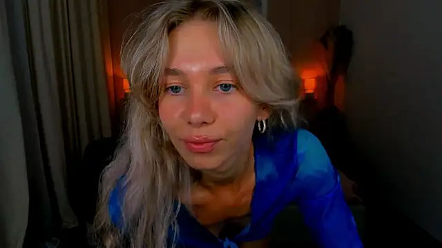 LuluAlis Adlı Modelin Canlı XXX Sohbeti