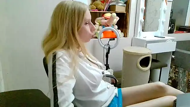 xMilagrosxs' Live XXX Chat
