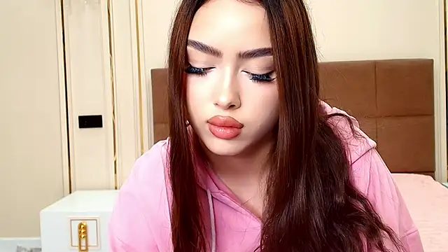 maddie_perezz Adlı Modelin Canlı XXX Sohbeti