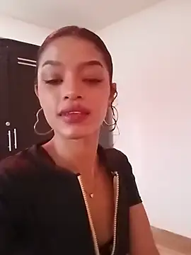 Aphrodite-777's Live XXX Chat