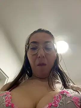 Czat XXX na żywo – Kylie_Kathy