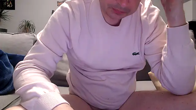 XXX chat uživo modela freddy0222222