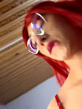 Czat XXX na żywo – NICOLLE__12