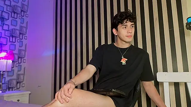 MikeVoss_ Live XXX-Chat