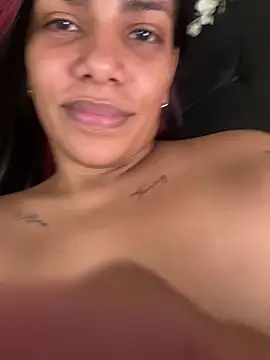 Živý XXX chat ArielleMillerr-