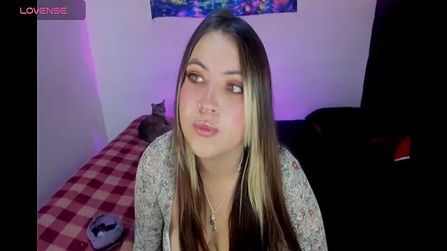 Živý XXX chat lunaa_rayy420