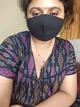 Sravvi499's Live XXX Chat