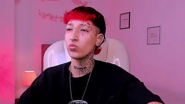 Czat XXX na żywo – Luci_Rose