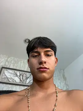Chat XXX ao vivo de Lander_Cruz