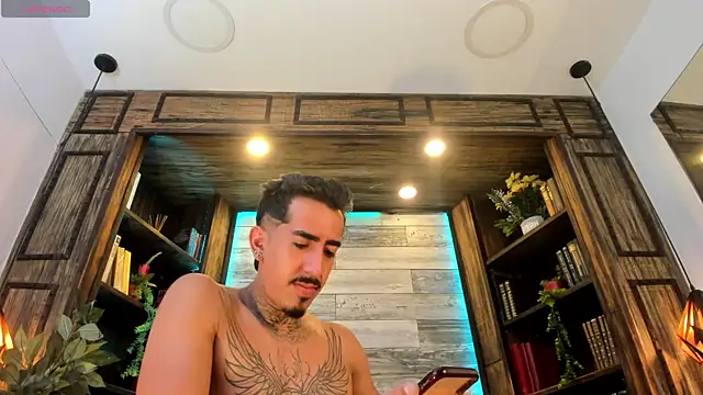 Donovan_Desmond's Live XXX Chat