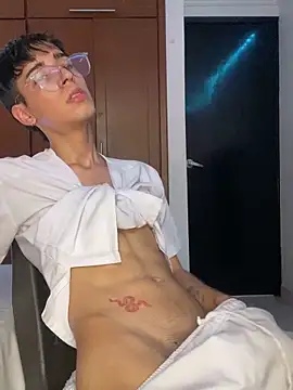 Živý XXX chat Milo_Gunnar