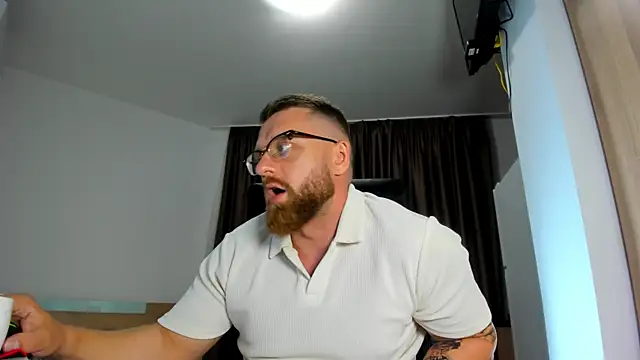 Findom_guy Pertunjukan Webcam