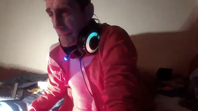 Онлайн чат XXX MON_PETIT_CHAT