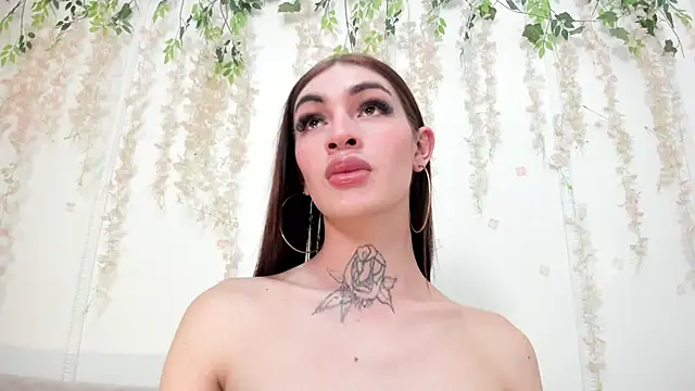 צ'אט XXX בשידור חי של lizz_lunna