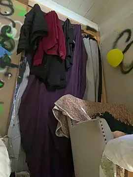 XXX chat uživo modela GusanoDelicioso