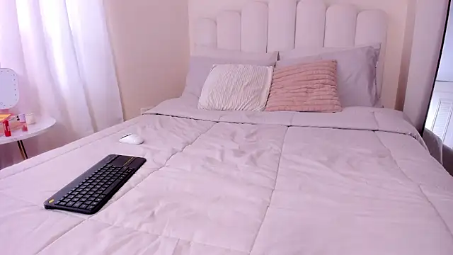 evely_coelloo 라이브 XXX 채팅