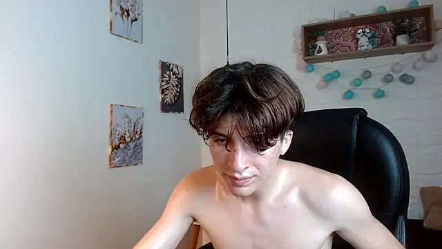 Chat XXX en directo de Marcoviolet