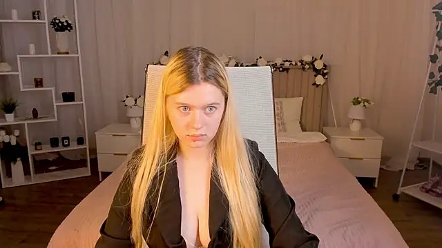 CelestineMauriac live XXX chat
