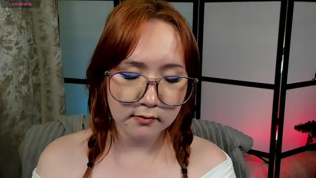 XXX chat uživo modela Daisy_Daylark