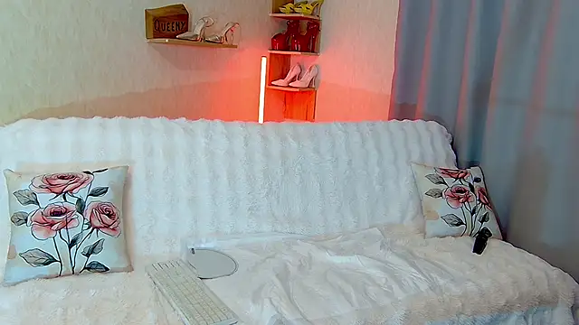KimPolloc Chat XXX in diretta