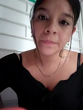 Layla-daring Live XXX Chat